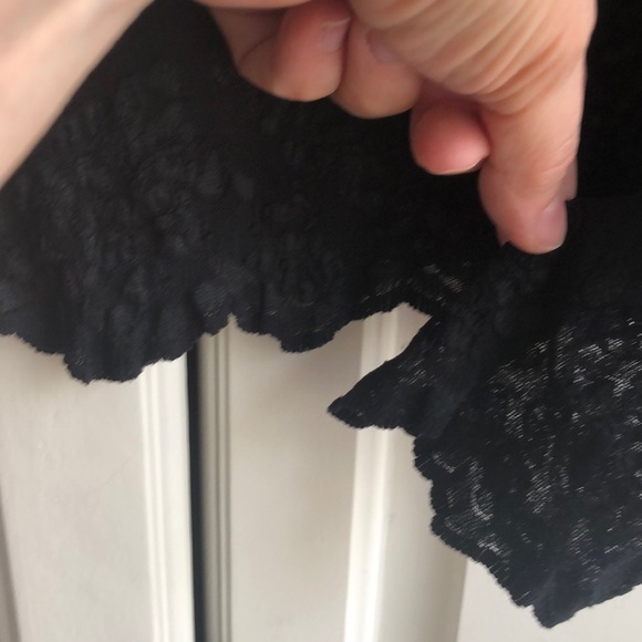 Cabi Longe Sleeve lace Tee - Picture 8 of 11